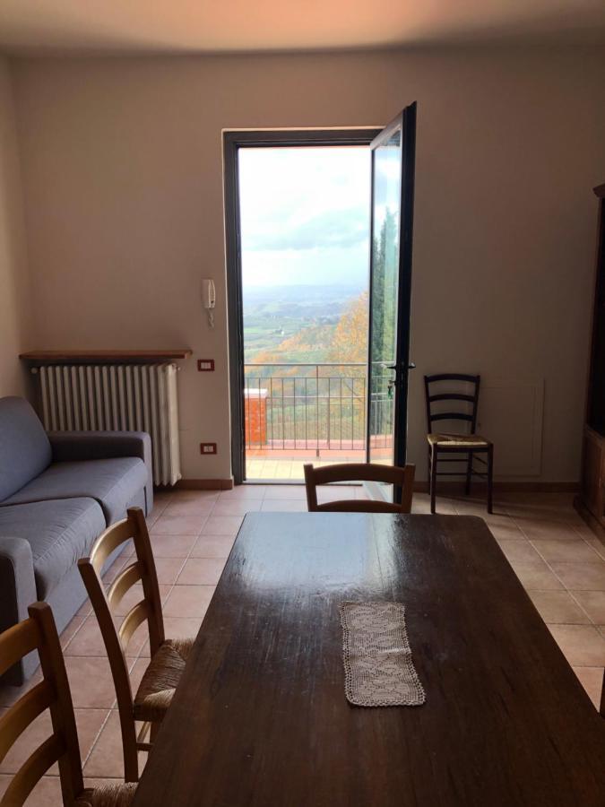 Appartamento Con Vista Sulle Colline Toscane Монтеспертоли Экстерьер фото